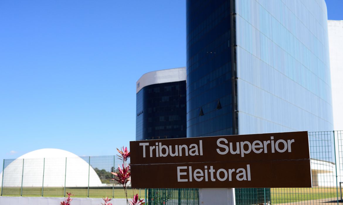 Fachada do edifício sede do Tribunal Superior Eleitoral (TSE)© Marcello Casal JrAgência Brasil