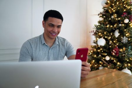 Tecnologia e propósito nas festas: um elo inquebrável holiday technology connection