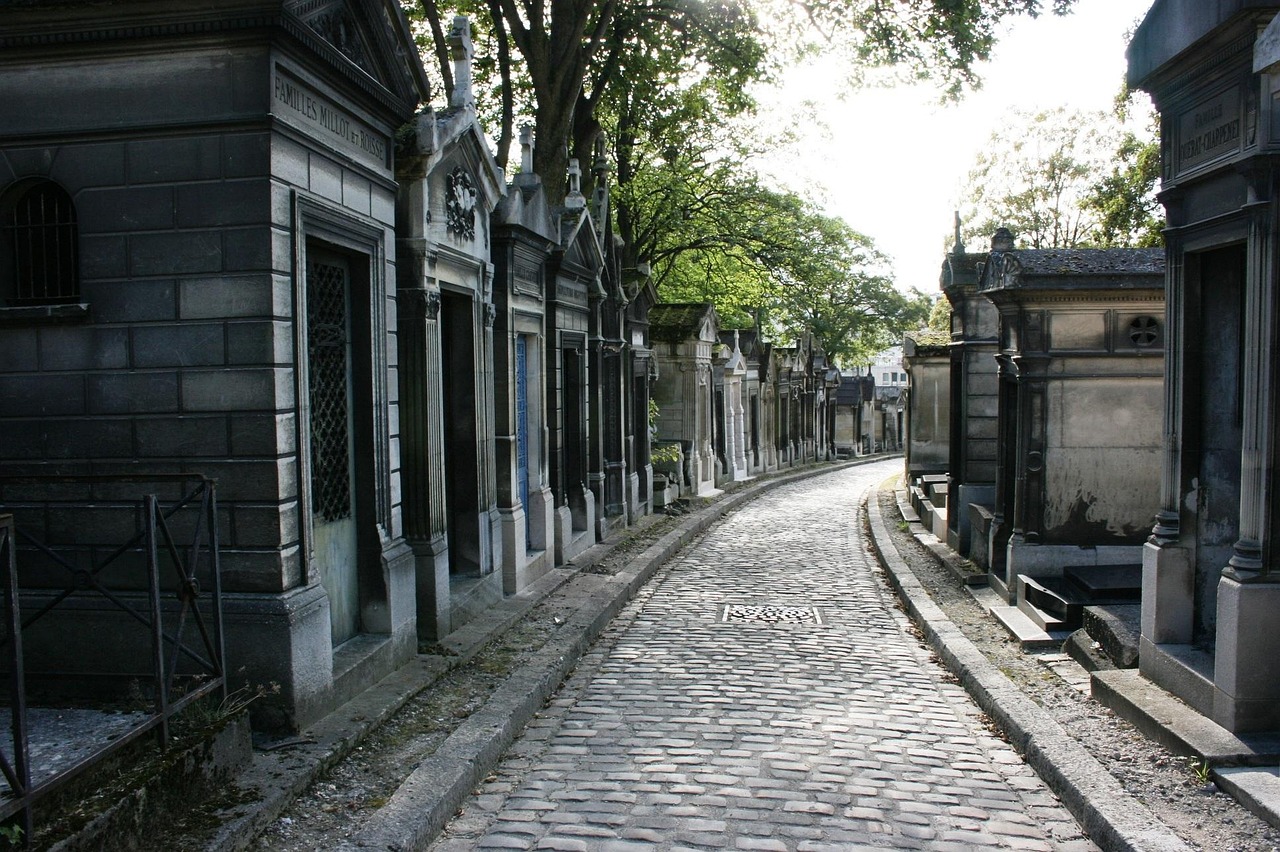 Marketing Père Lachaise: como mortos famosos salvaram um cemitério Père Lachaise cemetery