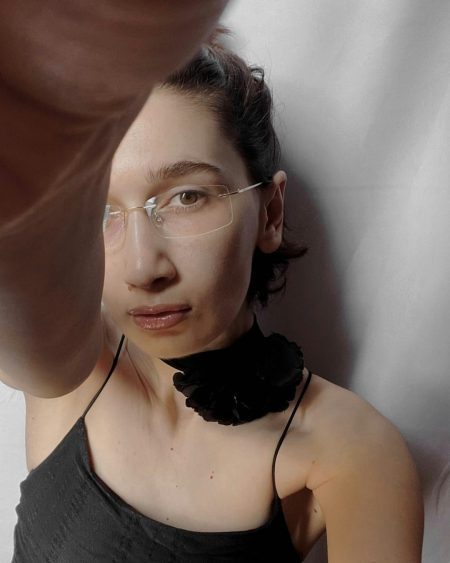 Elon Musk ignora a proliferação de pornografia deepfake do Grok AI deepfake porn