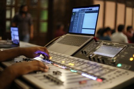 La inteligencia artificial en la música: datos como respuesta AI music production