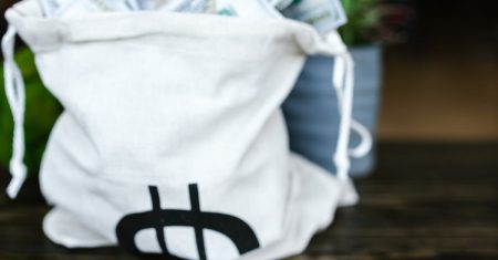 JPMorgan vê fim do de-risking cripto com ETFs estáveis bitcoin etf stabilization