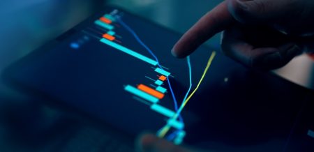 Chainlink lanza flujos de datos 24/5 para acciones tokenizadas blockchain stock market data