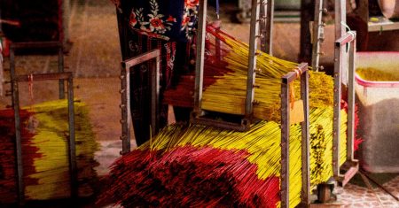 A desindustrialização no Leste Asiático: desafios para Coreia e Japão East Asia factory