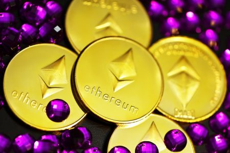 Grayscale revoluciona Ethereum ETF com distribuição de staking Ethereum ETF staking rewards