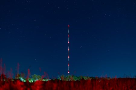 El SETI observó un púlsar y descubrió que el espacio se mueve pulsar radio signal