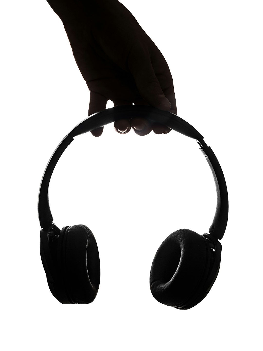 Cloudhead Games demite 70% da equipe em meio a desafios da VR VR headset layoffs